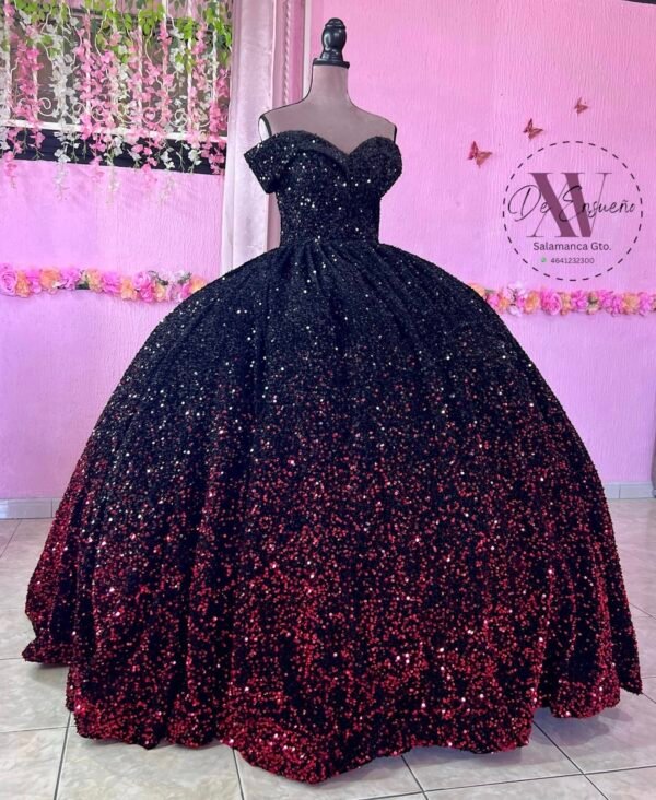 Vestido corte princesa negro