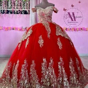 Vestido de corte princesa rojo